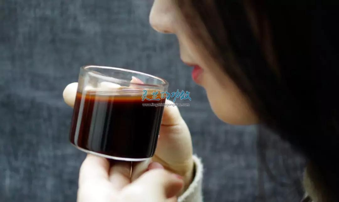 吃灵芝孢子粉后很多人胃疼？终于找到了原因