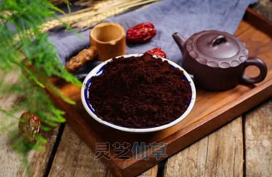 灵芝孢子粉发粘结块是坏了吗？