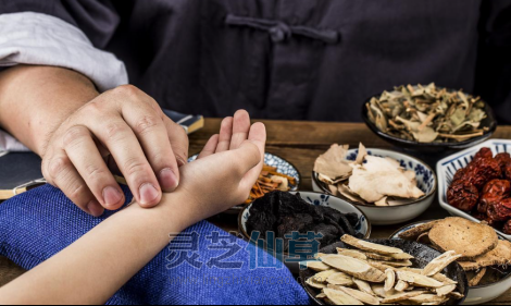 高手在民间：一味泰山灵芝调睡眠的土方子，传了好几代